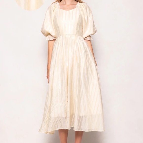 Ivy City Tindra Dress - Picture 2 of 2